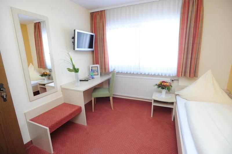 Hotel Reischenau Ustersbach Стая снимка